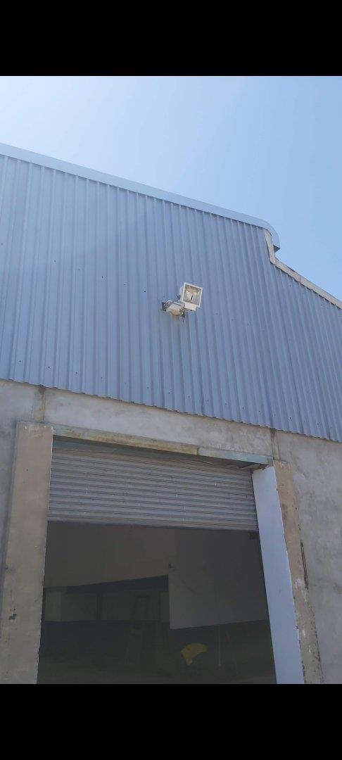 To Let commercial Property for Rent in Sidwell Eastern Cape